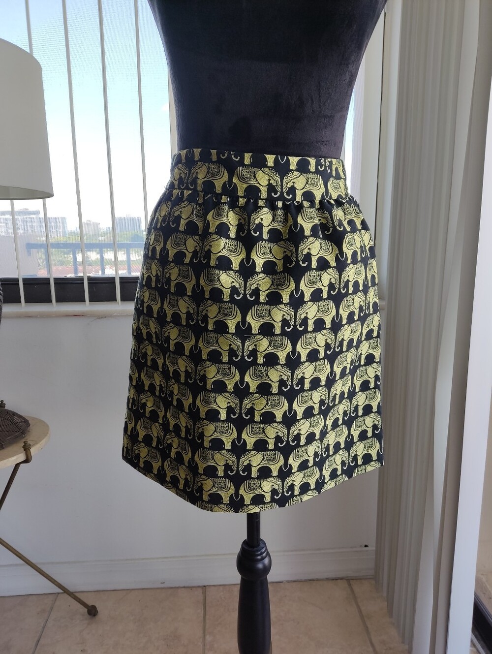 Crown & Ivy Petite Black and Gold Elephant Print A-Line Skirt Size 2P